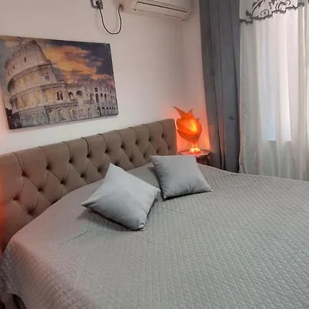 Oasis In Near Bus Station Apartamento Tirana